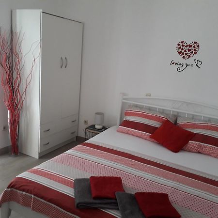 Private Accommodation Carevic Dubrovnik Room photo
