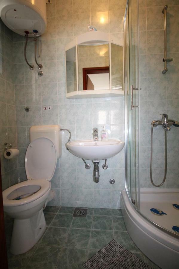 Private Accommodation Carevic Dubrovnik Exterior photo